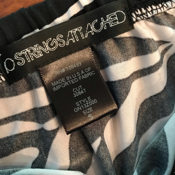 Maxi dress - Picture 2 of 3